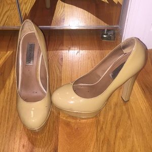Steve Madden pumps